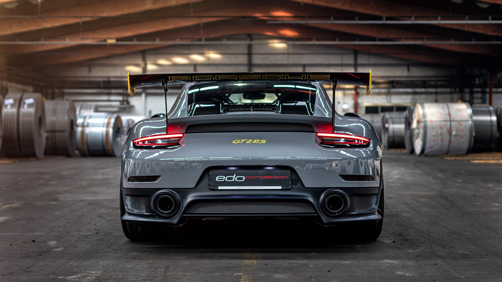 开云电子-_未来智能跑鞋：科技助力每一步_，未来科技鞋子好不好